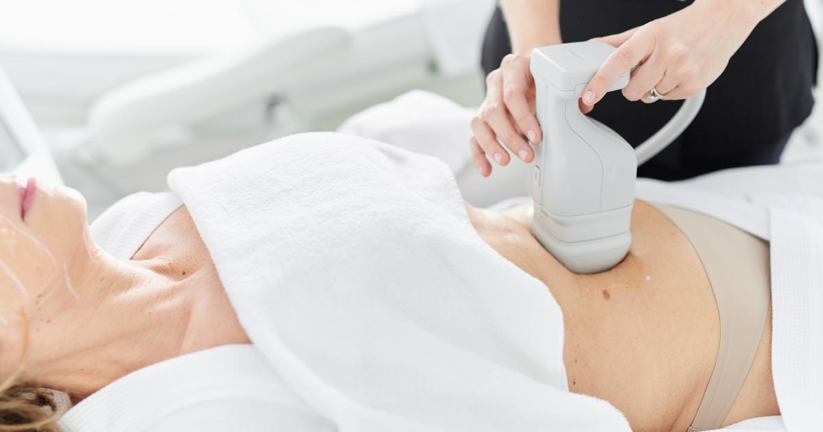 Raffermir son ventre Toutes les solutions de la Celestetic. CLINIC®